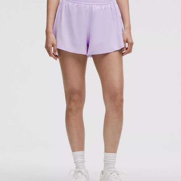 NWT Lululemon Pace Crush High-Rise Short 2.5", Lavender Frost, Size XS - Picture 5 of 8